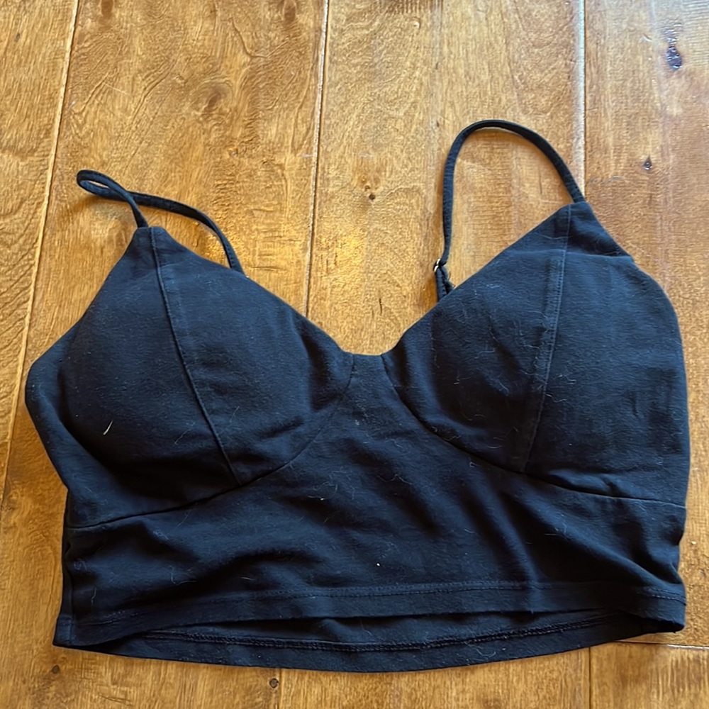 boack cropped padded shirt